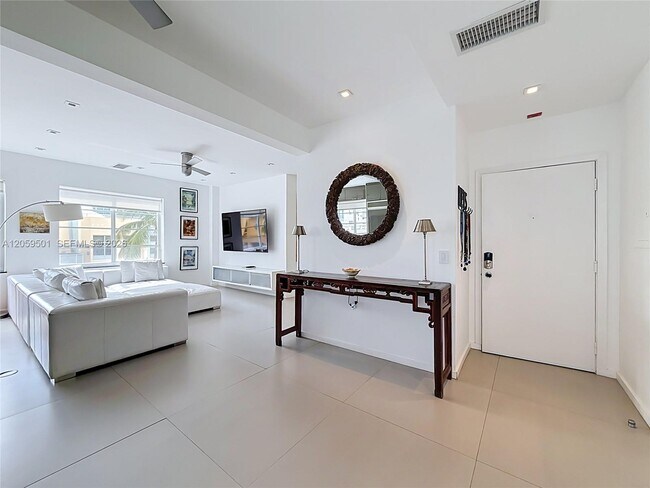 Photo - 1460 Ocean Dr Unit 404