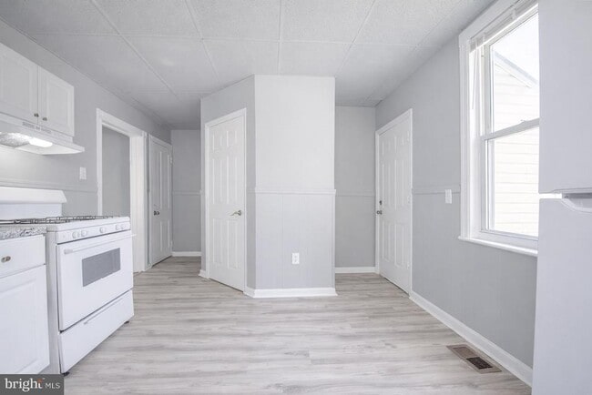 Photo - 424 Kossuth St