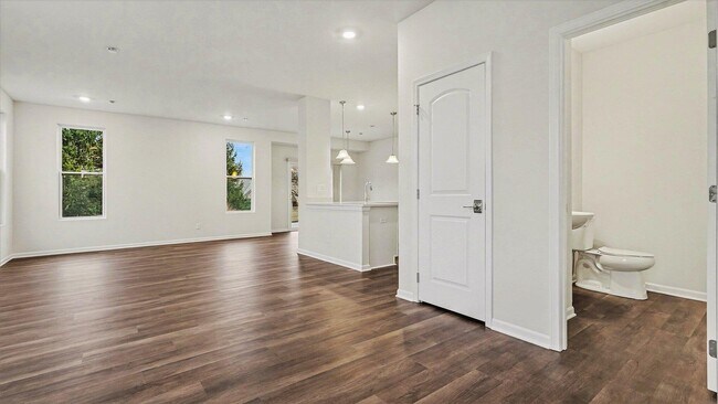 Photo - 1601 Salt Springs Dr