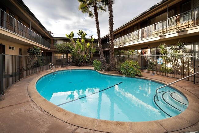 *OPEN HOUSE: 6/7 10AM-12PM* 2 Bed, 1.5 Bat... - *OPEN HOUSE: 6/7 10AM-12PM* 2 Bed, 1.5 Bat... Unit 4184