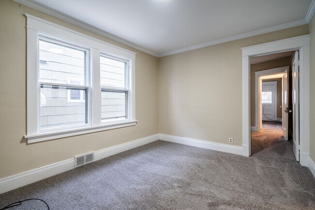 Photo - 223 Virgil Ave Unit 1