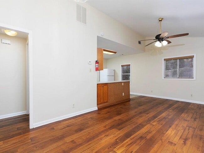 Photo - 2166 Hanfred Ct