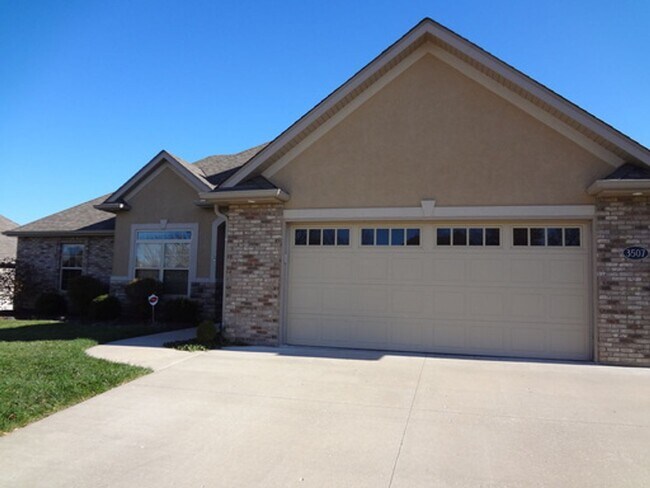 Photo - Great 3 Bed 2 Bath House in Mill Creek Manor!