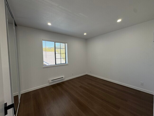Photo - West End Villas