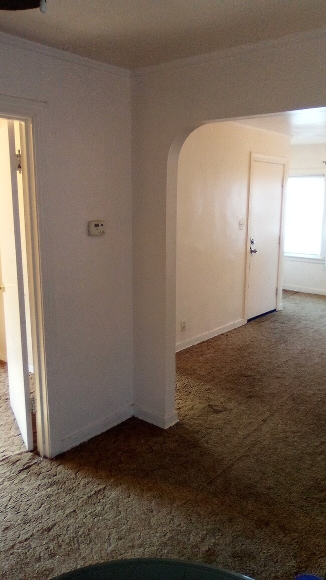 Building Photo - 303 W 104th St Unit 2