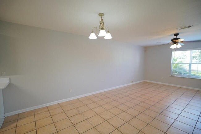 Photo - 859 W Brevard St