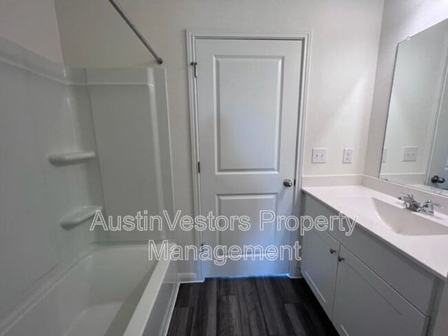 Photo - 130 Rubrum Rd
