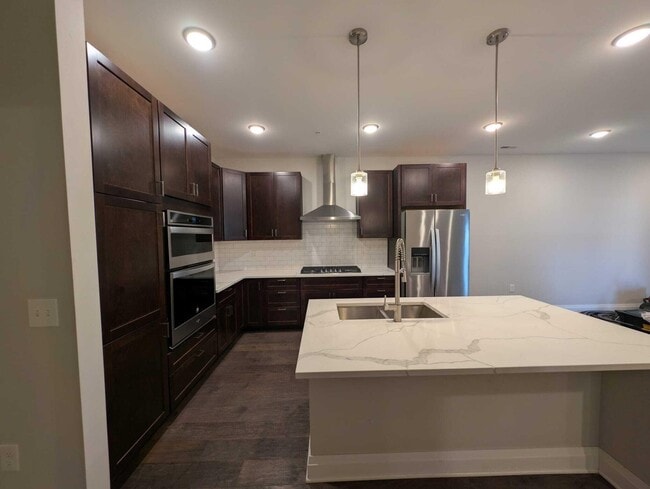 Photo - 751 N 6th St Unit 102
