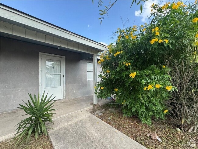 Building Photo - 404 S 20th Ave Rental