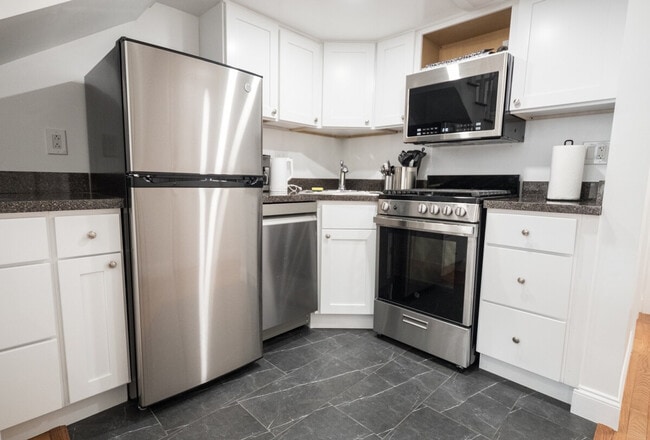 Photo - 32 W 86th St Unit ID1031992P