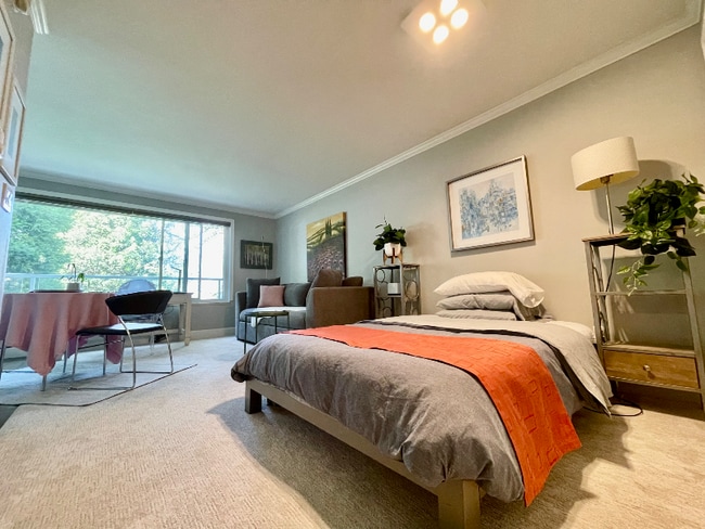 1810 43rd Ave E Unit B202