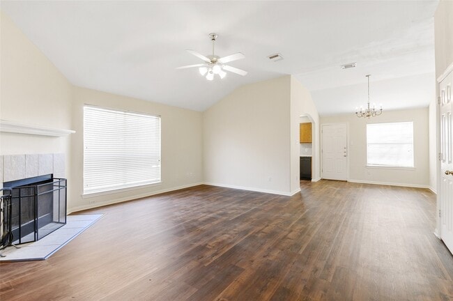 Photo - 203 Paradise Ln