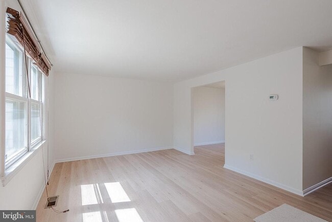 Photo - 3048 Silent Valley Dr