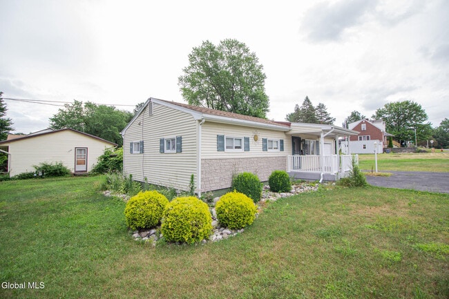 Photo - 3275 Maryvale Dr