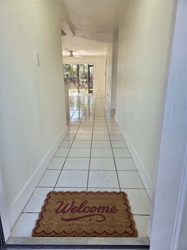 Photo - 8000 Fairview Dr Unidad 110