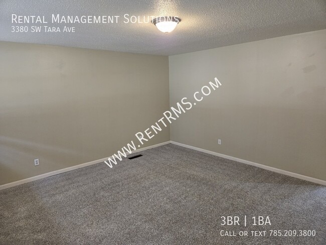 Photo - 3380 SW Tara Ave