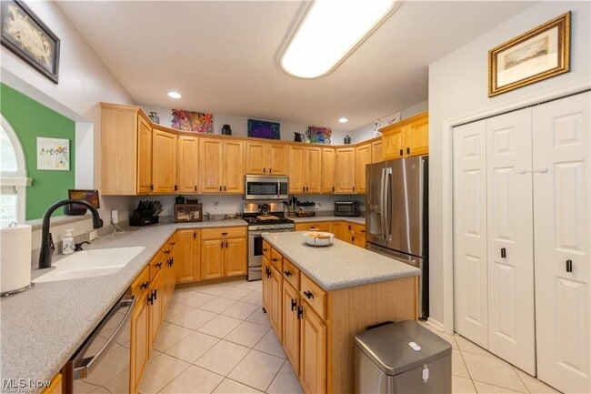 Photo - 8054 Sandstone Dr