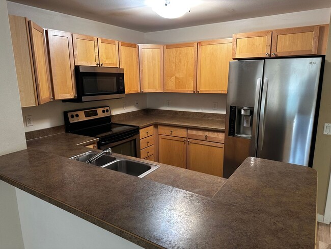 Photo - Spacious 2 bed 1 bathroom Condominium Unit 104