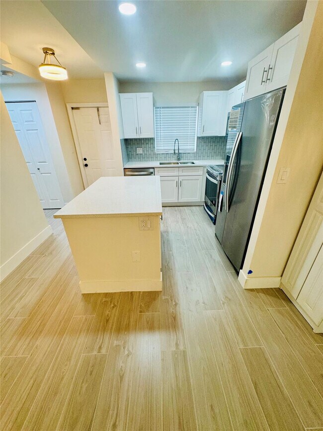 Photo - 805 W Oakland Park Blvd Unit E5