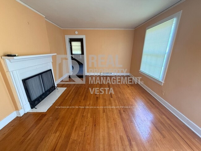 1148 Macon Ave