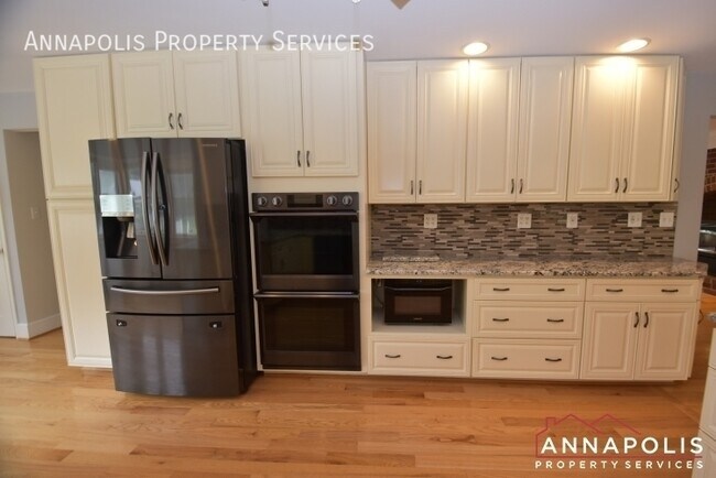 Photo - 7809 Locust Wood Rd