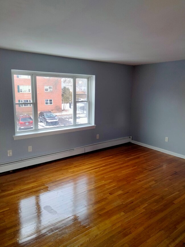 Photo - 29-31 Annawan St