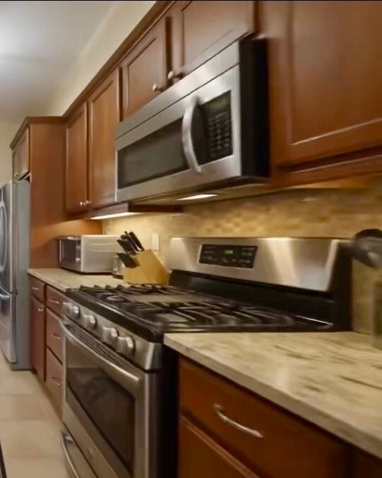 Photo - 1627 N Windsor Dr Unit 3