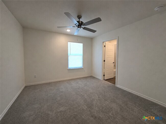 Photo - 3809 American Elm Dr