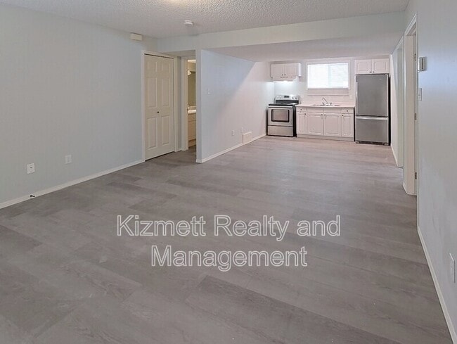 Photo - 2433-232B 32b St NW