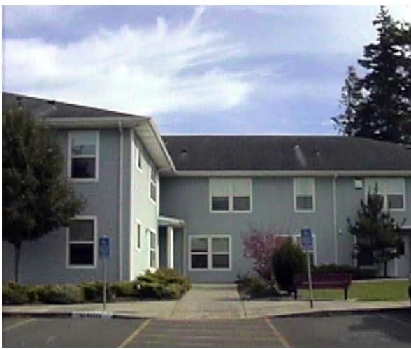 Baybridge Apartments - Baybridge Apartments
