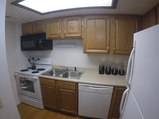 2 BR at 224 S Salisbury Kitchen