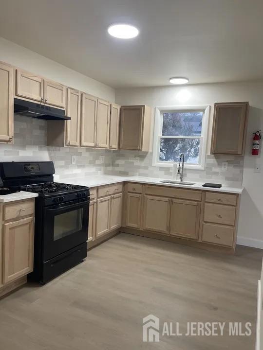 Photo - 84 Seabreeze Way