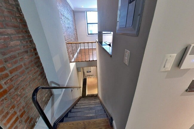Photo - 330 E 100th St Unit 1B