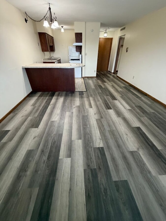 Eastwood Manor Apartments - Eastwood Manor Apartments