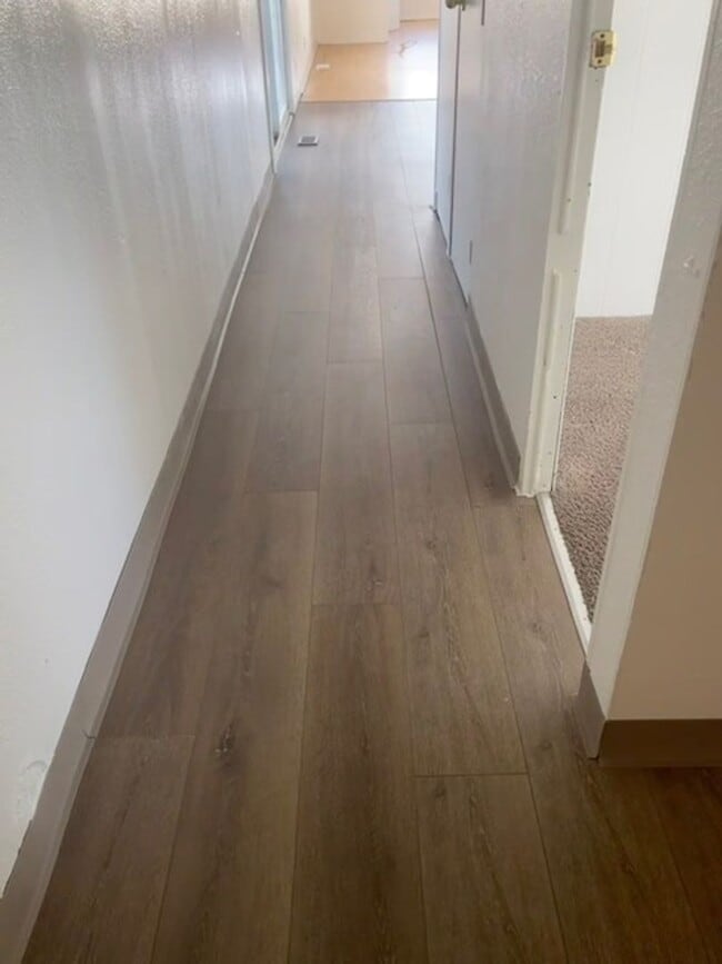 Photo - Welcome to the 3 Bedroom Mobile Home in Thornton! Located in the vibrant city of Denver, CO