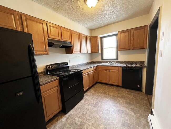Photo - 238 N Raleigh St