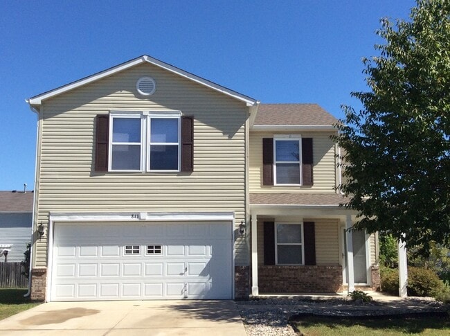 Building Photo - 843 Streamside Dr
