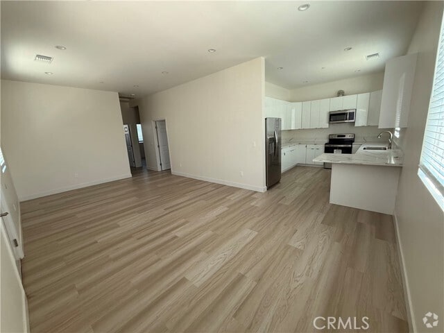 Building Photo - 7246 Fair Ave Rental