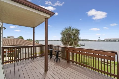 Photo - 308 Miracle Strip Pkwy SW