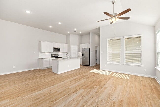 Photo - Stunning 4x3 Luxury Duplex in Buda, TX!