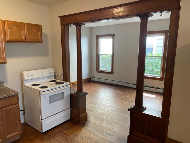 Photo - 57-59 Holbrook St Unidad 57 Holbrook