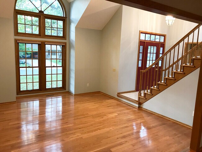 Photo - 12193 Lily St NW