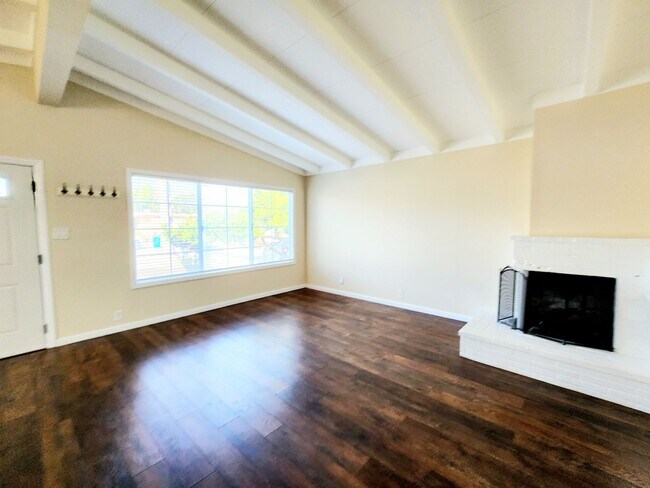 Photo - Delightful Shoreview 3 bedroom 2 bath home