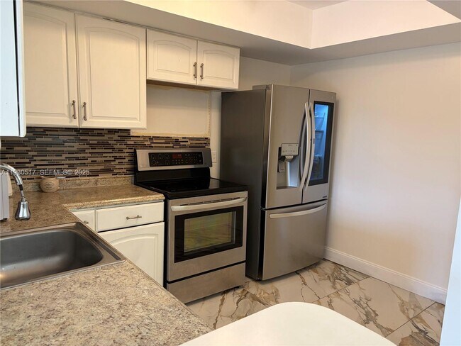 Photo - 5550 NW 44th St Unit 414B