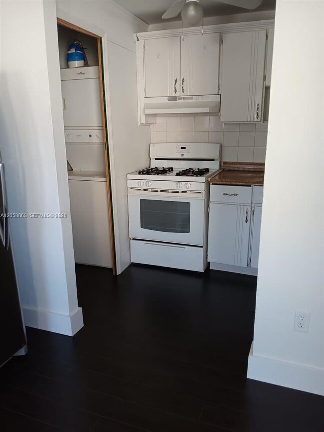 Photo - 107 SW 18th Ct Unit 12