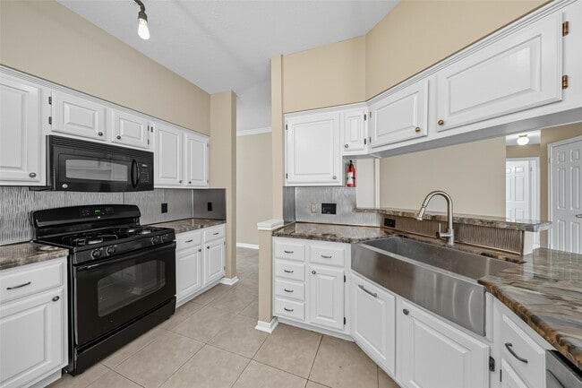 Photo - 1238 Sandy Plains Ln