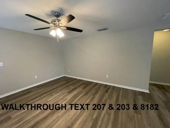 Photo - 10728 Southern Forest Dr Casa