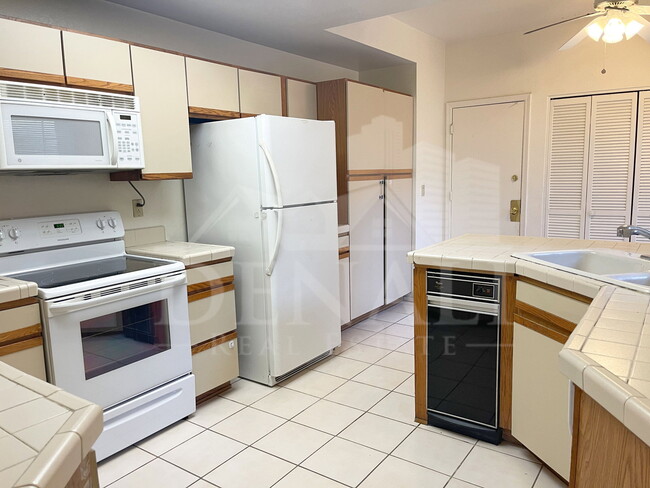 Photo - 10019 E Mountain View Rd