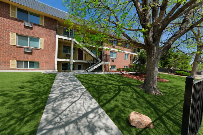 Photo - The Powderhorn Apartments