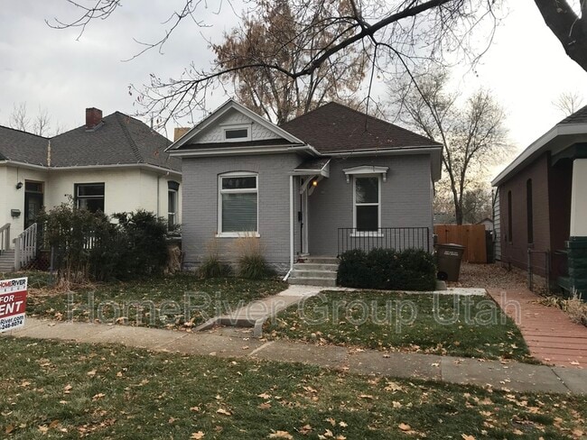 Photo - 920 Princeton Ave S House
